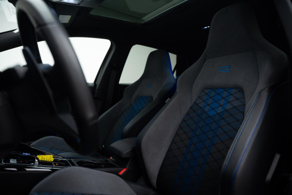 Volkswagen Golf ABT 2.0 TSI R 4Motion |Pano|AKRA|H&K|HUD|Camera|Dodehoek|