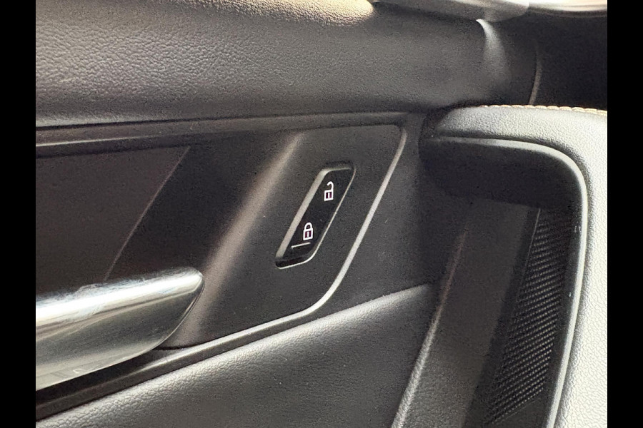 Mazda CX-60 2.5 e-SkyActiv PHEV Homura | Stoelverwarming / koeling |  Adaptieve Cruise Control |VBestuurdersstoel Met Geheugen