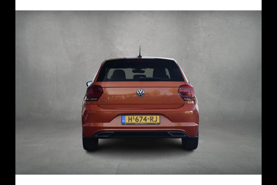 Volkswagen Polo 1.0 TSI Highline Business R | Apple CarPlay | Half Leer | Sportstoelen | Senoren