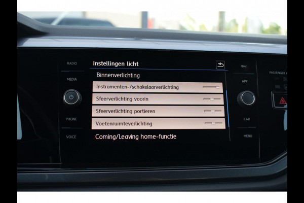 Volkswagen Polo 1.0 TSI Highline Business R | Apple CarPlay | Half Leer | Sportstoelen | Senoren