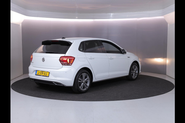 Volkswagen Polo 1.0 TSI Highline Business R 95 pk | Navigatie | Parkeersensoren | Autom. airco | Adaptieve cruise control | Voll. digitaal instrumentenpaneel |