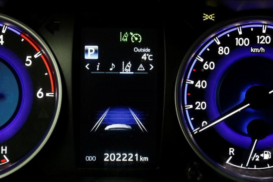 Toyota Hilux 2.4 D-4D-F 150pk E6 4WD 4x4 Automaat Double Cab Airco/Camera 11-2019