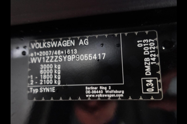 Volkswagen Crafter 2.0 TDI 177pk Automaat L3H3 / L2H2 Highline Airco App-connect ACC Camera Trekhaak