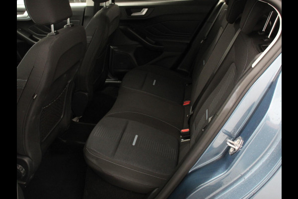 Ford Focus 155pk Hybrid Automaat Active X Navigatie Climate Control Camera Parkeer sensoren B&O Dab Led Lichtmetalen velgen