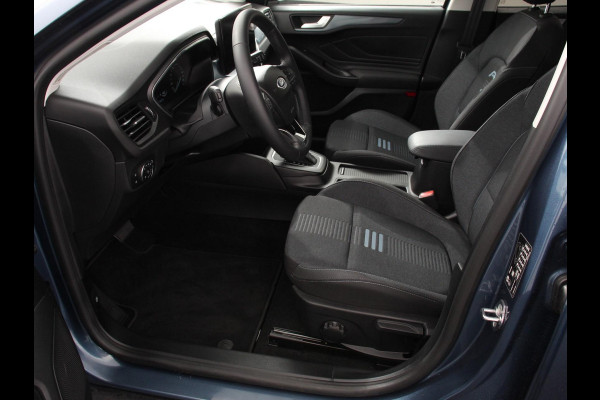 Ford Focus 155pk Hybrid Automaat Active X Navigatie Climate Control Camera Parkeer sensoren B&O Dab Led Lichtmetalen velgen