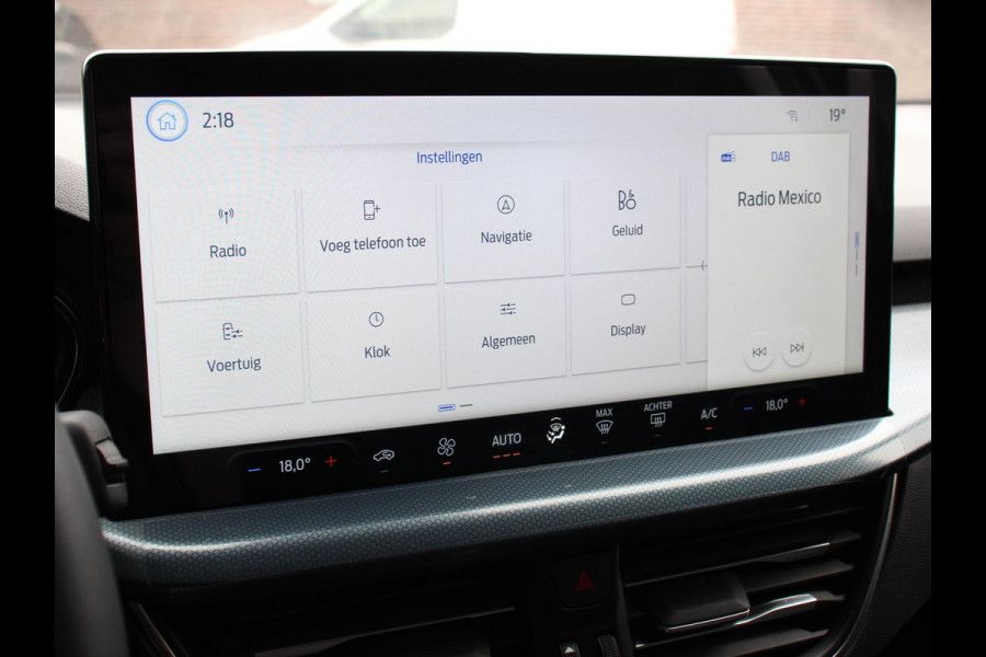 Ford Focus 155pk Hybrid Automaat Active X Navigatie Climate Control Camera Parkeer sensoren B&O Dab Led Lichtmetalen velgen