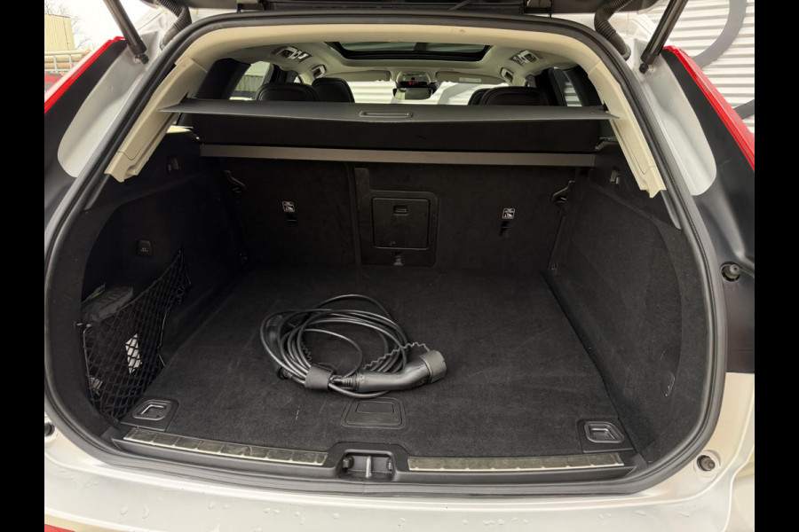 Volvo XC60 2.0 Recharge T6 AWD Inscription 1e Eigenaar|Pano|Leder|Navi|340pk|PDC|Dealer Onderhouden|N.A.P|APK tot 11-2026