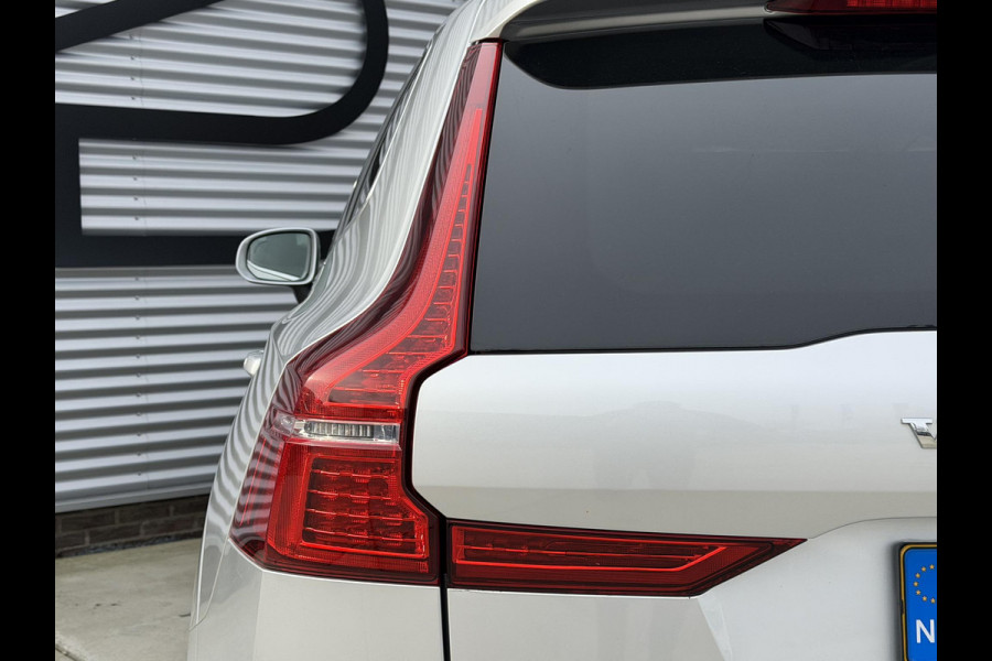 Volvo XC60 2.0 Recharge T6 AWD Inscription 1e Eigenaar|Pano|Leder|Navi|340pk|PDC|Dealer Onderhouden|N.A.P|APK tot 11-2026