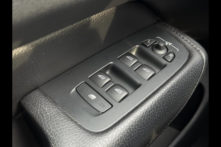 Volvo XC60 2.0 Recharge T6 AWD Inscription 1e Eigenaar|Pano|Leder|Navi|340pk|PDC|Dealer Onderhouden|N.A.P|APK tot 11-2026