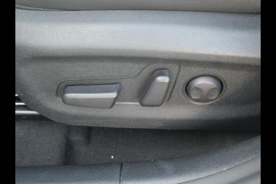 Kia e-Niro DynamicPlusLine 64 kWh | SOH 95,5% | 3Fase | JBL Audio | Stoel geheugen | Cruise | Clima | Camera | Carplay | Navi | Stoel-stuurverwarming |