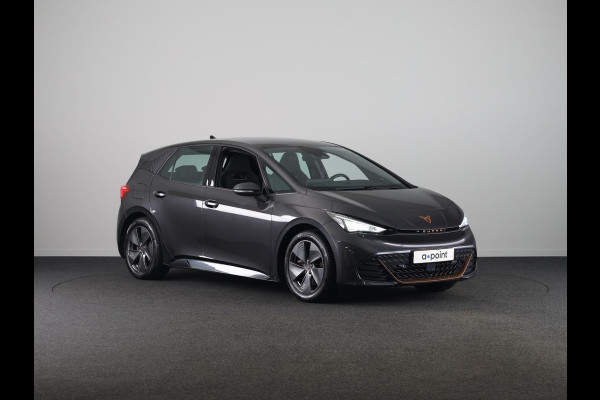 CUPRA Born Business One 62 kWh 204pk | Navigatie | Adaptieve cruise controle | Verwarmbare voorstoelen | 18 inch Lichtmetalen velgen