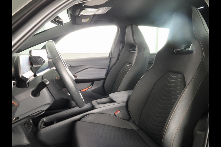 CUPRA Born Business One 62 kWh 204pk | Navigatie | Adaptieve cruise controle | Verwarmbare voorstoelen | 18 inch Lichtmetalen velgen