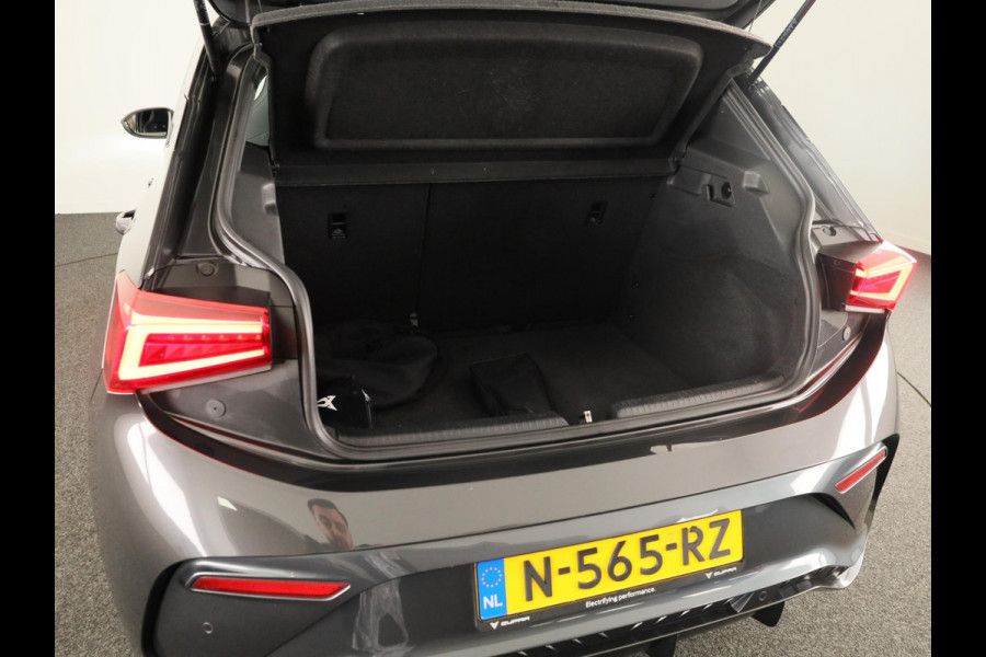 CUPRA Born Business One 62 kWh 204pk | Navigatie | Adaptieve cruise controle | Verwarmbare voorstoelen | 18 inch Lichtmetalen velgen