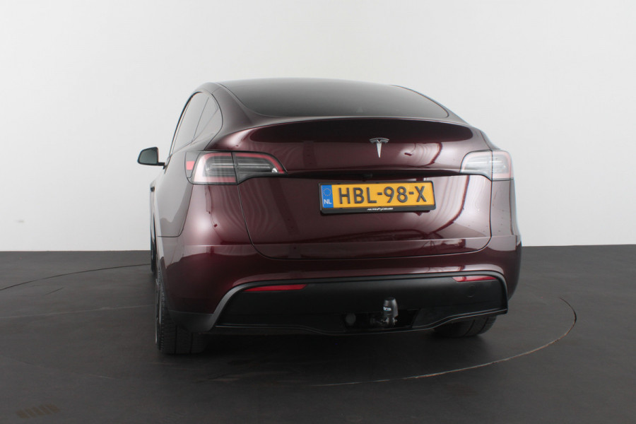 Tesla Model Y RWD 58 kWh Midnight Cherry Red/20inch/Trekhaak/Premium interieur