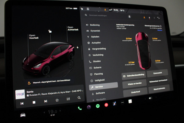 Tesla Model Y RWD 58 kWh Midnight Cherry Red/20inch/Trekhaak/Premium interieur