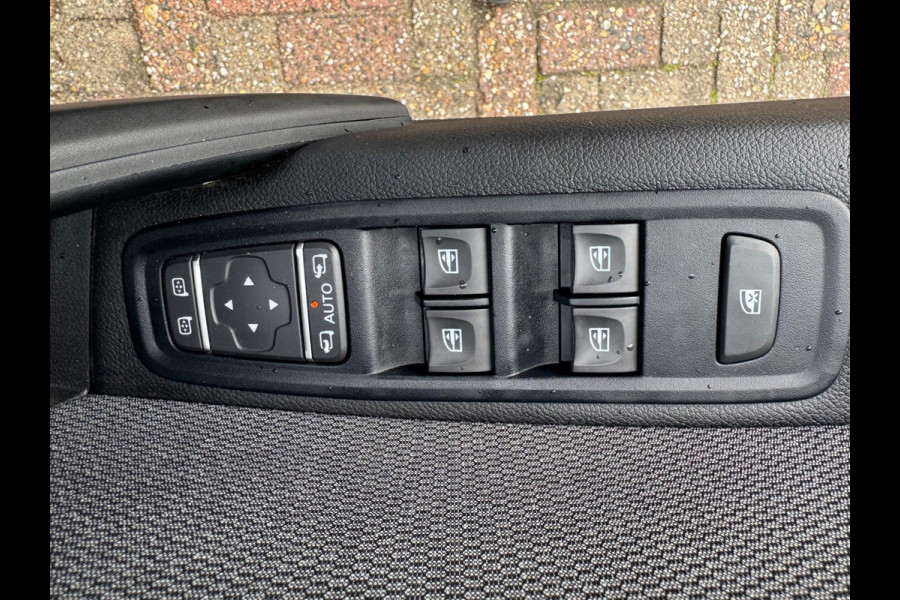 Renault Kangoo Family TCe 130 Intens