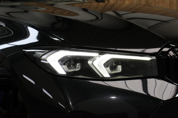 BMW 3 Serie Touring 330e xDrive M-Sport *Pano*H/K*Camera*Comforttoegang*