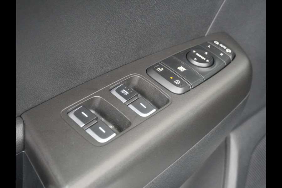 Kia Sportage 1.6 GDI DynamicLine - Cruise Control - Climate Control - Lichtmetalen Velgen 17'' - Navigatie - Fabrieksgarantie Tot 2026 T/M 19-10