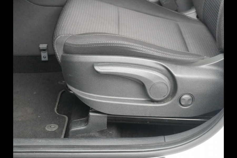 Kia Sportage 1.6 GDI DynamicLine - Cruise Control - Climate Control - Lichtmetalen Velgen 17'' - Navigatie - Fabrieksgarantie Tot 2026 T/M 19-10