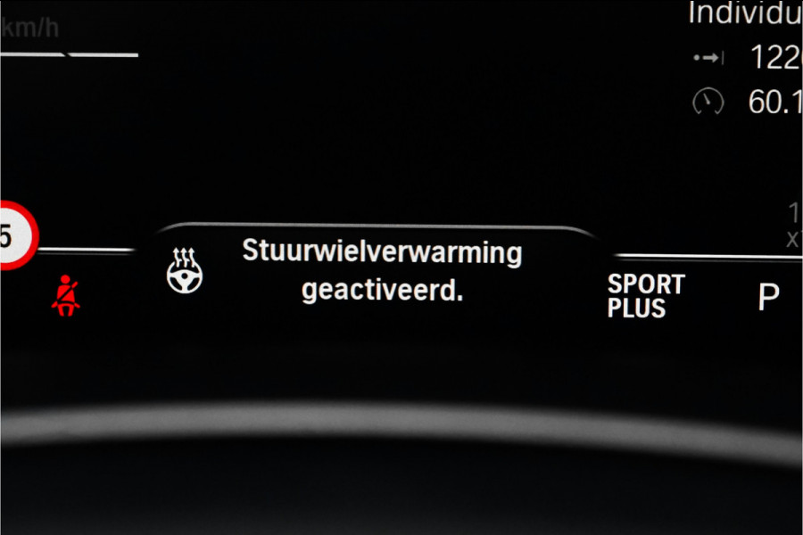 BMW 5 Serie 540i M-Sport High Executive Schuifdak HUD ACC 360° H&K Stuurverw