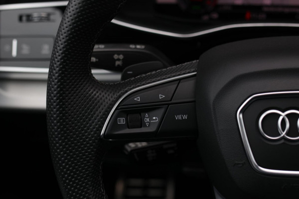 Audi Q8 60 TFSI e Quattro Competition *Pano*RS-Stoelen*B&O*Soft-Close*ABT*