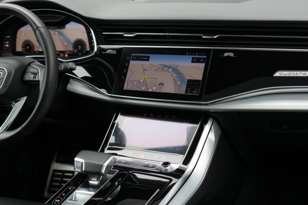 Audi Q8 60 TFSI e Quattro Competition *Pano*RS-Stoelen*B&O*Soft-Close*ABT*