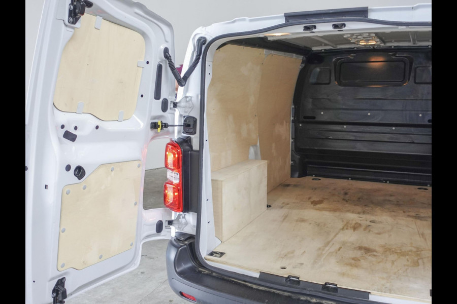 Opel Vivaro 2.0 CDTI L2H1 Edition 144PK Automaat 3 zits | Navigatie | Airco | Bluetooth | Trekhaak | Betimmering | Cruise Control