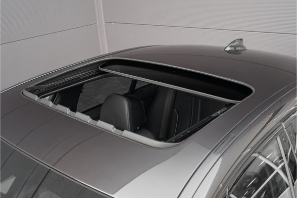 BMW 5 Serie 540i M-Sport High Executive Schuifdak HUD ACC 360° H&K Stuurverw