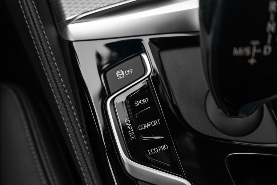 BMW 5 Serie 540i M-Sport High Executive Schuifdak HUD ACC 360° H&K Stuurverw