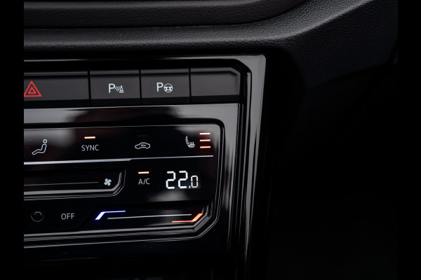 Volkswagen T-Roc Cabrio 1.5 TSI R-Line Edition | Adapt. cruise | Camera