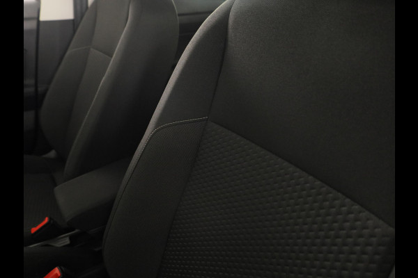 Volkswagen Polo 1.0 TSI Comfortline 95 pk | Navigatie | Parkeersensoren | LED koplampen | Adaptieve cruise control | Voll. digitaal instrumentenpaneel | Apple Carplay/Android Auto |