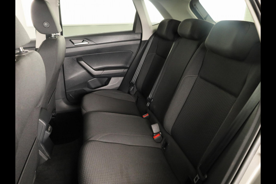 Volkswagen Polo 1.0 TSI Comfortline 95 pk | Navigatie | Parkeersensoren | LED koplampen | Adaptieve cruise control | Voll. digitaal instrumentenpaneel | Apple Carplay/Android Auto |