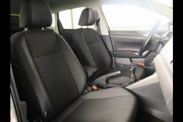 Volkswagen Polo 1.0 TSI Comfortline 95 pk | Navigatie | Parkeersensoren | LED koplampen | Adaptieve cruise control | Voll. digitaal instrumentenpaneel | Apple Carplay/Android Auto |