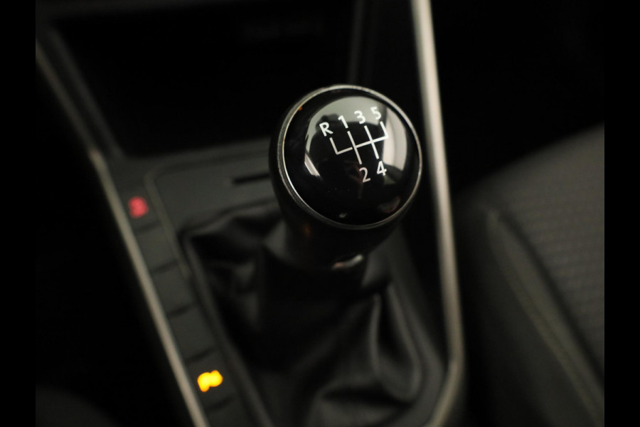 Volkswagen Polo 1.0 TSI Comfortline 95 pk | Navigatie | Parkeersensoren | LED koplampen | Adaptieve cruise control | Voll. digitaal instrumentenpaneel | Apple Carplay/Android Auto |