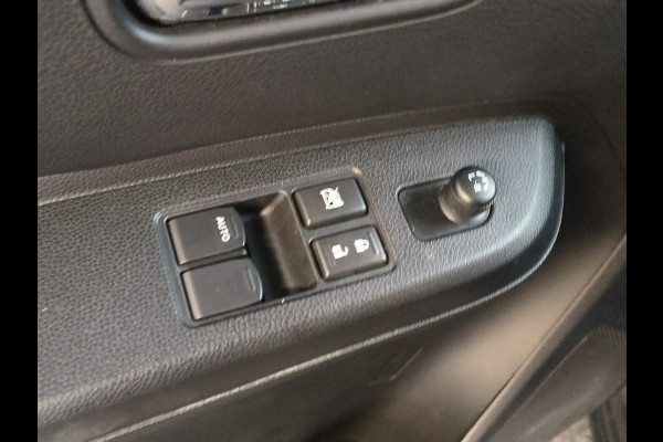 Suzuki Ignis 1.2 Smart Hybrid Comfort Rijklaar + 12 maanden Bovag-garantie Henk Jongen Auto's in Helmond,  al 50 jaar service zoals 't hoort!
