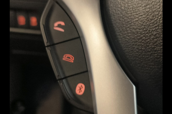 Suzuki Ignis 1.2 Smart Hybrid Comfort Rijklaar + 12 maanden Bovag-garantie Henk Jongen Auto's in Helmond,  al 50 jaar service zoals 't hoort!