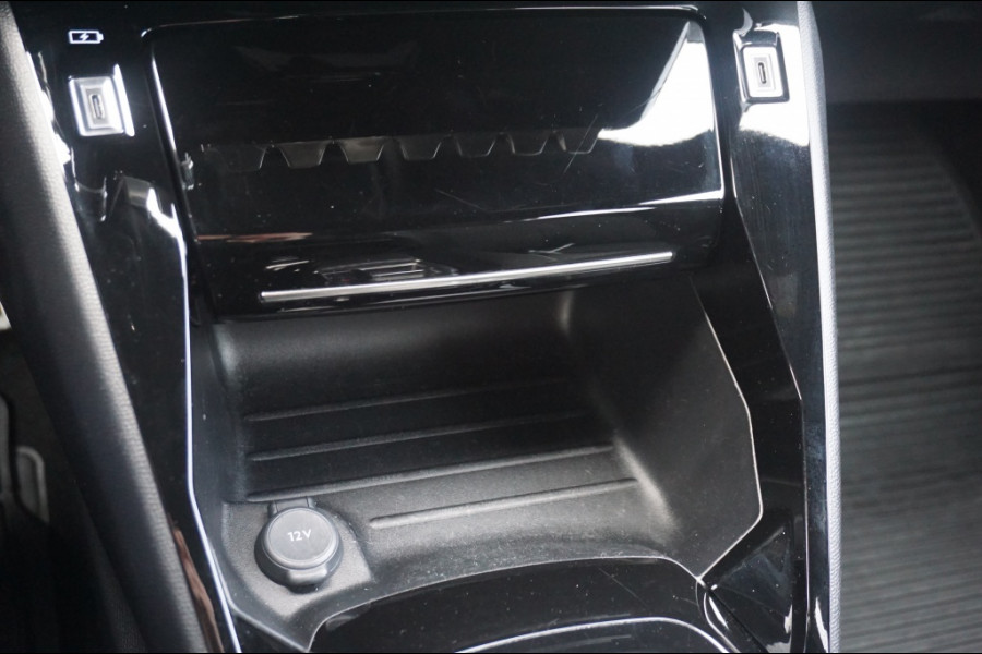 Peugeot 2008 1.2 Hybrid GT | AUTOMAAT | 145PK | CAMERA | CARPLAY