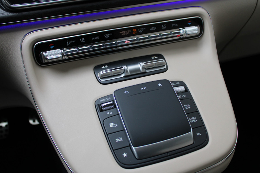 Mercedes-Benz V-Klasse 250d / DC / AMG / New Model / 2x Elec Schuifd / 360 Cam / Burmester / Vol Opties / NIEUWSTAAT