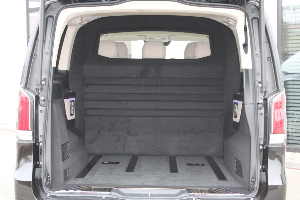 Mercedes-Benz V-Klasse 250d / DC / AMG / New Model / 2x Elec Schuifd / 360 Cam / Burmester / Vol Opties / NIEUWSTAAT