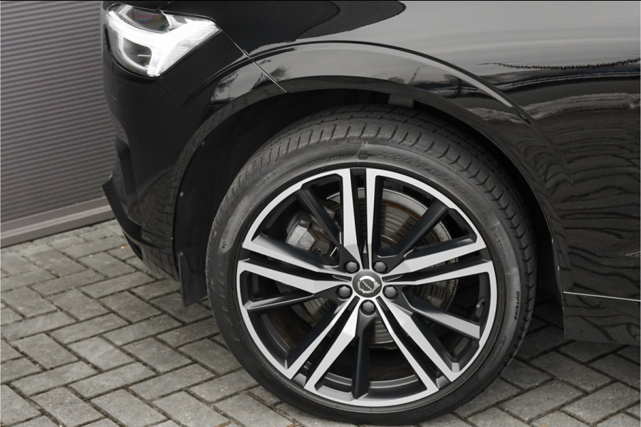 Volvo XC60 2.0 B5 Inscription R-Design Pano Trekhaak Harman/Kardon