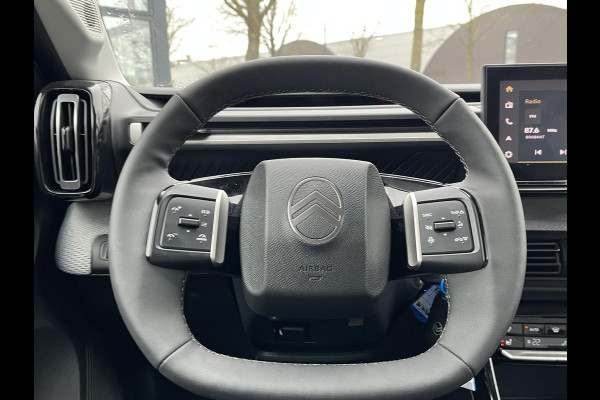 Citroën C3 Aircross 1.2 Hybrid 145pk Max STOEL + STUURWIELVERWARMING | WINTERPAKKET | CAMERA | HEAD-UP DISPLAY| FABRIEKSGARANTIE | ALL IN PRIJS RIJKLAAR |