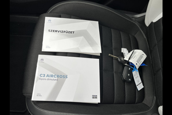 Citroën C3 Aircross 1.2 Hybrid 145pk Max STOEL + STUURWIELVERWARMING | WINTERPAKKET | CAMERA | HEAD-UP DISPLAY| FABRIEKSGARANTIE | ALL IN PRIJS RIJKLAAR |