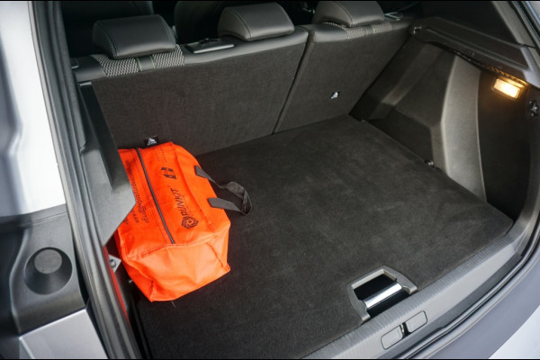 Peugeot 2008 1.2 Hybrid GT | AUTOMAAT | 145PK | CAMERA | CARPLAY