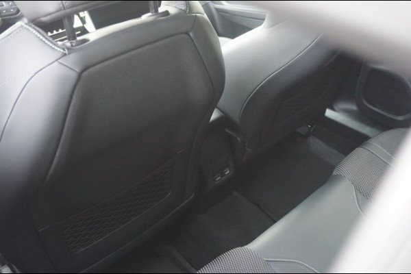 Peugeot 2008 1.2 Hybrid GT | AUTOMAAT | 145PK | CAMERA | CARPLAY
