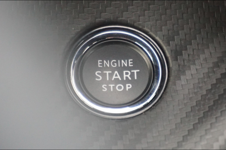 Peugeot 2008 1.2 Hybrid GT | AUTOMAAT | 145PK | CAMERA | CARPLAY