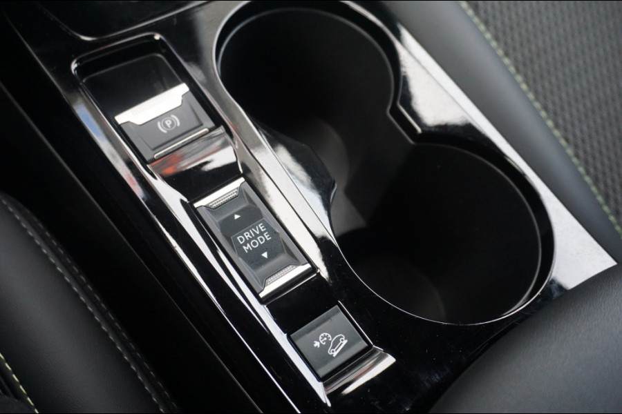 Peugeot 2008 1.2 Hybrid GT | AUTOMAAT | 145PK | CAMERA | CARPLAY