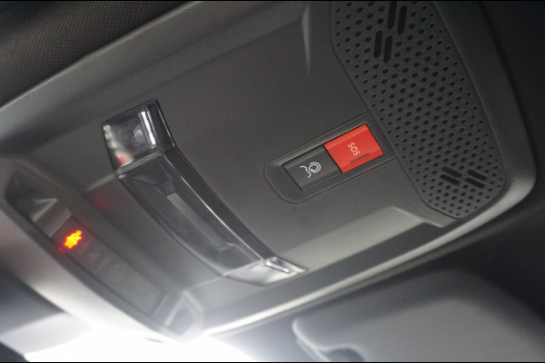 Peugeot 2008 1.2 Hybrid GT | AUTOMAAT | 145PK | CAMERA | CARPLAY