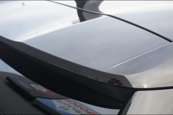 Peugeot 2008 1.2 Hybrid GT | AUTOMAAT | 145PK | CAMERA | CARPLAY