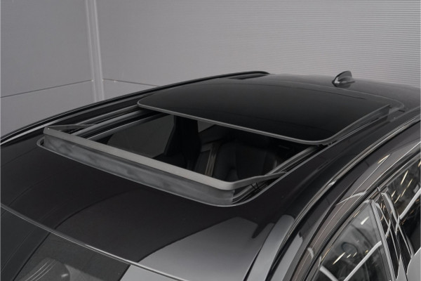 Volvo XC60 2.0 B5 Inscription R-Design Pano Trekhaak Harman/Kardon