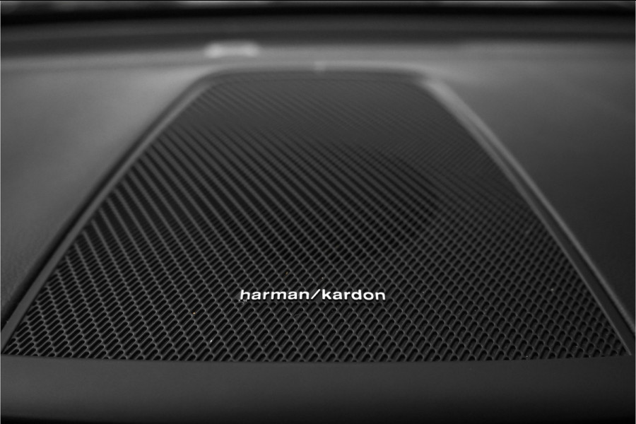 Volvo XC60 2.0 B5 Inscription R-Design Pano Trekhaak Harman/Kardon
